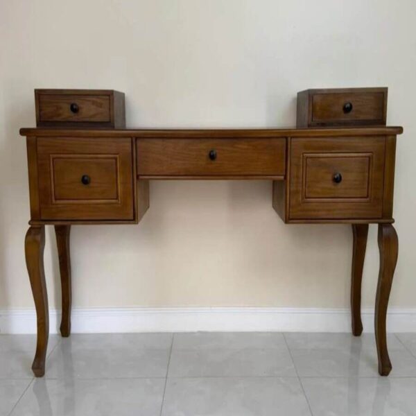 03123cbc7ce34f0bc43afc1717e292de 1 600x600