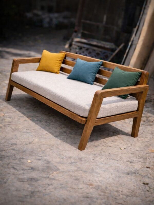 172ed109 cf3c 4024 b03f 85ea32cd145d 600x800