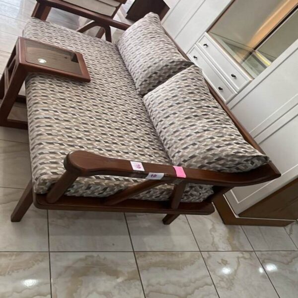 72537643e882821c2169f83279d93cea 600x600