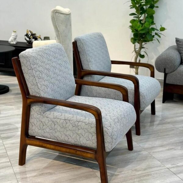 82a18e8f41851b828b491301ad599b03 1 600x600