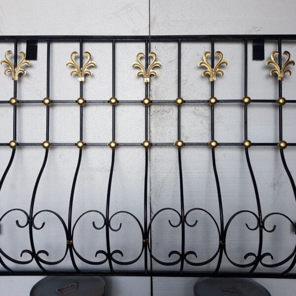 WhatsApp Image 2024 10 20 at 1 29 38 PM 2 600x600