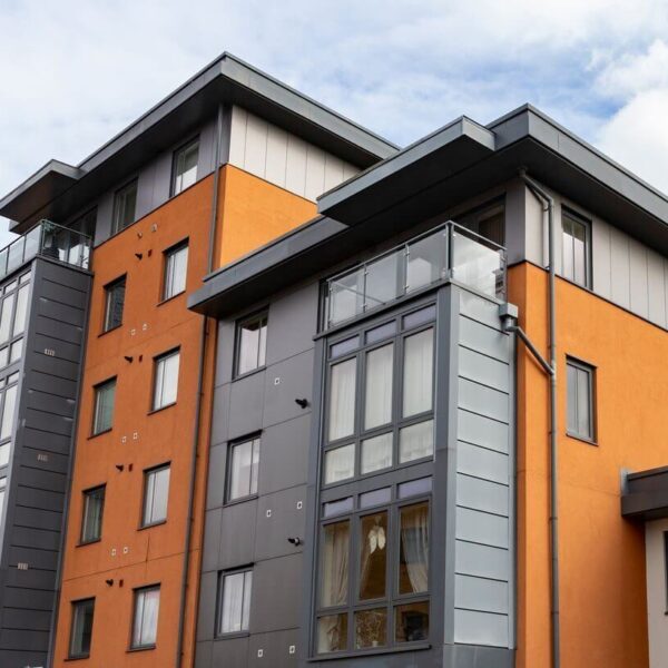 E1638479973595 600x600