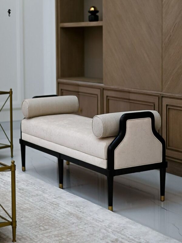 كرسي مترين مع التنجيد