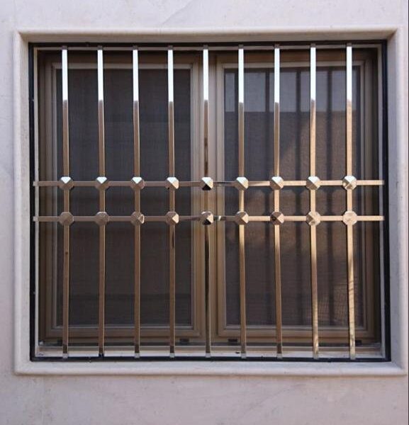 سلالم حماية 16 577x600